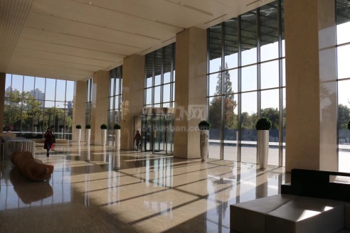 中建广场楼内公共区域